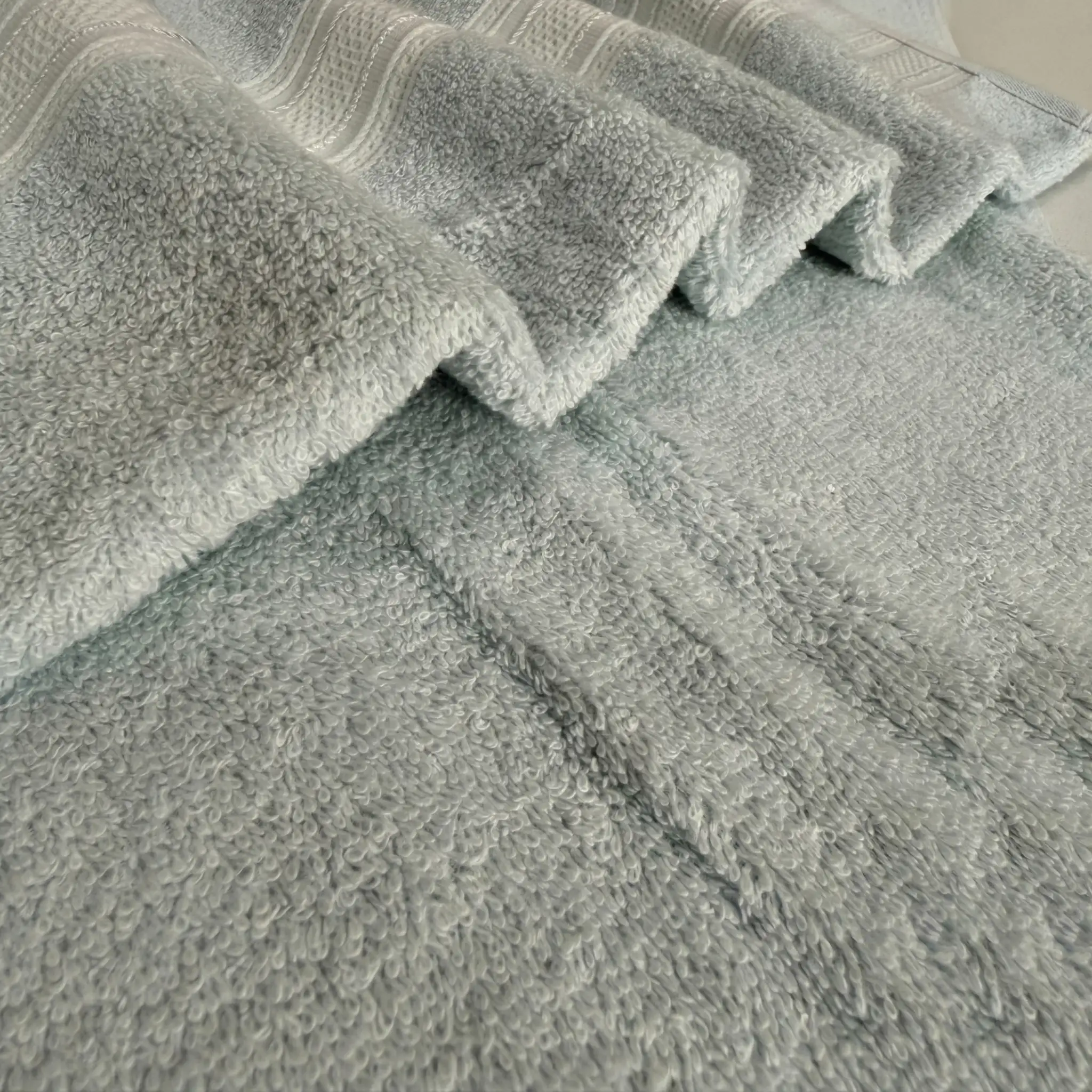 Trident Classic Plain Bath Towel / Sky Blue